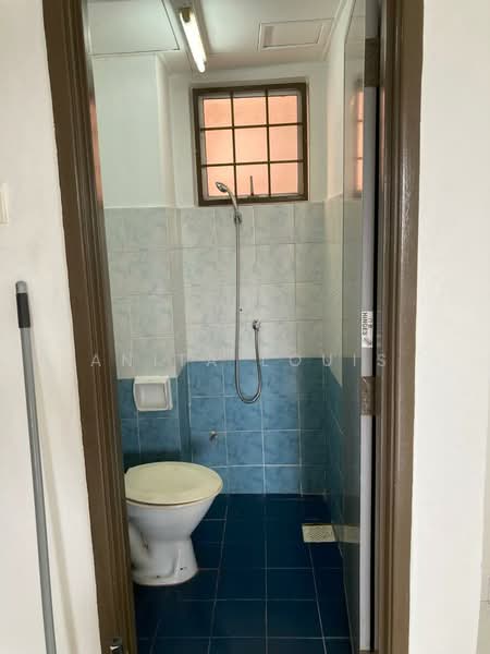 Condominium for Sale at Menara D'sara - Anita Louis - Bathroom - PropertyGuru.com.my