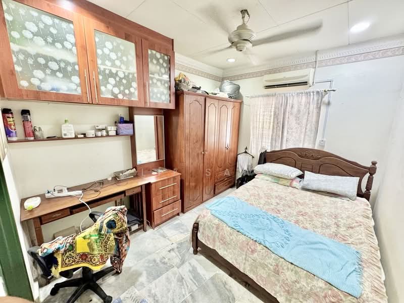 1-storey Terraced House for Sale in Taman Desa Vista (Dengkil) - Alif Saad - Bedroom - PropertyGuru.com.my
