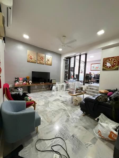Rumah Teres 2 Tingkat untuk Disewa di Sungai Long (Bandar Sungai Long) - Ray Foo - Living Room - PropertyGuru.com.my