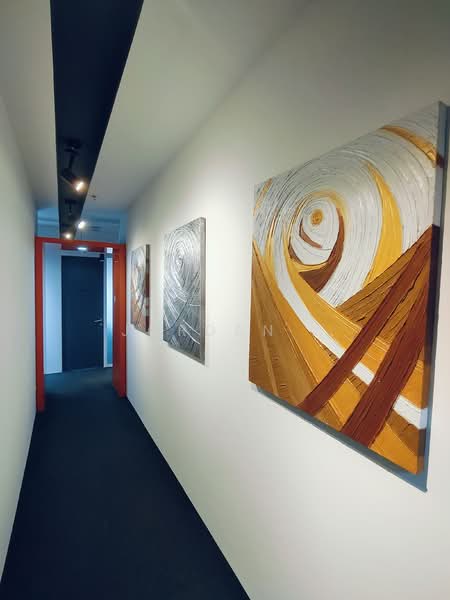 Kedai / Pejabat untuk Disewa di Puchong (Selangor) - Jordan . - Corridor - PropertyGuru.com.my