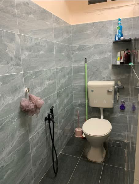 Apartment for Sale at Ukay Indah - Zamani Ishak - Bathroom - PropertyGuru.com.my