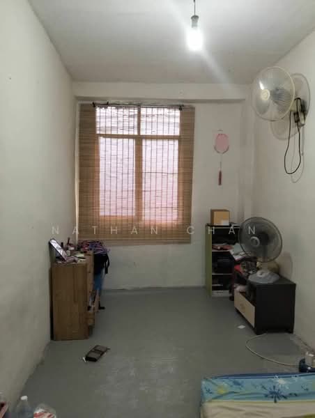 Flat for Sale at Taman Tan Sri Yaacob - Nathan Chan - Interior - PropertyGuru.com.my