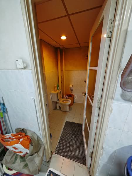 Condominium for Sale at Casa Villa Condominium - Sky Wong - Bathroom - PropertyGuru.com.my