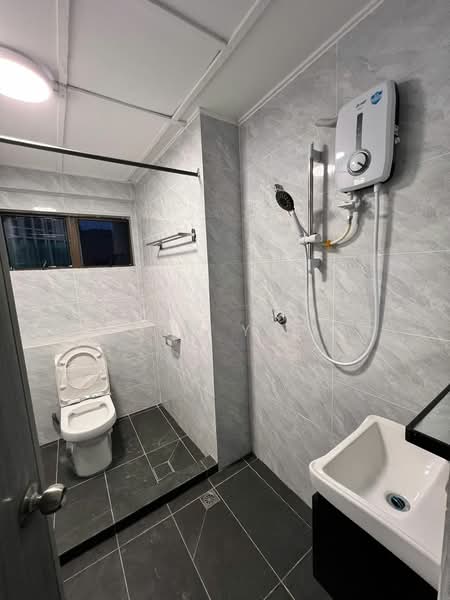 Bathroom 2