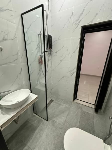 Rumah Teres 1 Tingkat untuk Disewa di Taman Sri Segambut (Segambut) - Ethan Loke - Bathroom - PropertyGuru.com.my