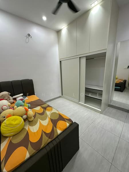 Rumah Teres 1 Tingkat untuk Disewa di Taman Sri Segambut (Segambut) - Ethan Loke - Bedroom - PropertyGuru.com.my