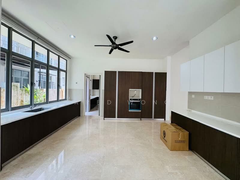Rumah Berkembar untuk Dijual di The Valley TTDI (Ampang) - Jared Wong - Kitchen - PropertyGuru.com.my