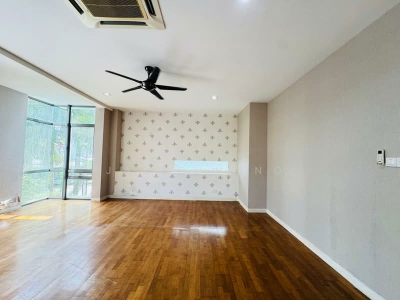 Rumah Berkembar untuk Dijual di The Valley TTDI (Ampang) - Jared Wong - Living Room - PropertyGuru.com.my