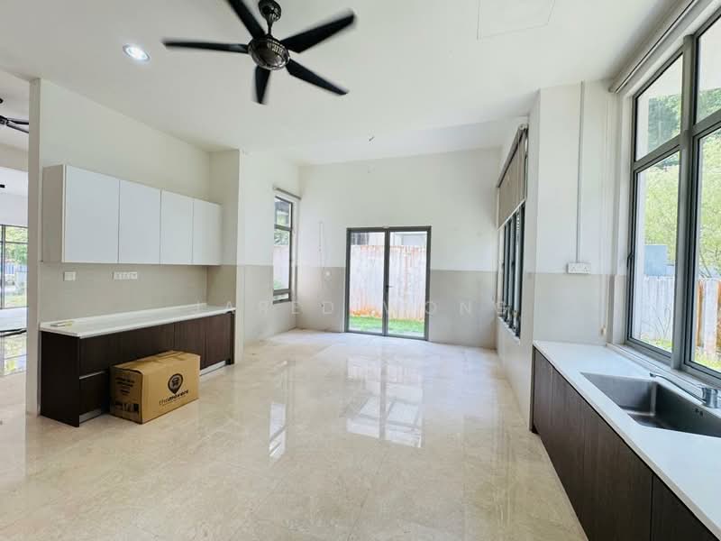 Rumah Berkembar untuk Dijual di The Valley TTDI (Ampang) - Jared Wong - Kitchen - PropertyGuru.com.my