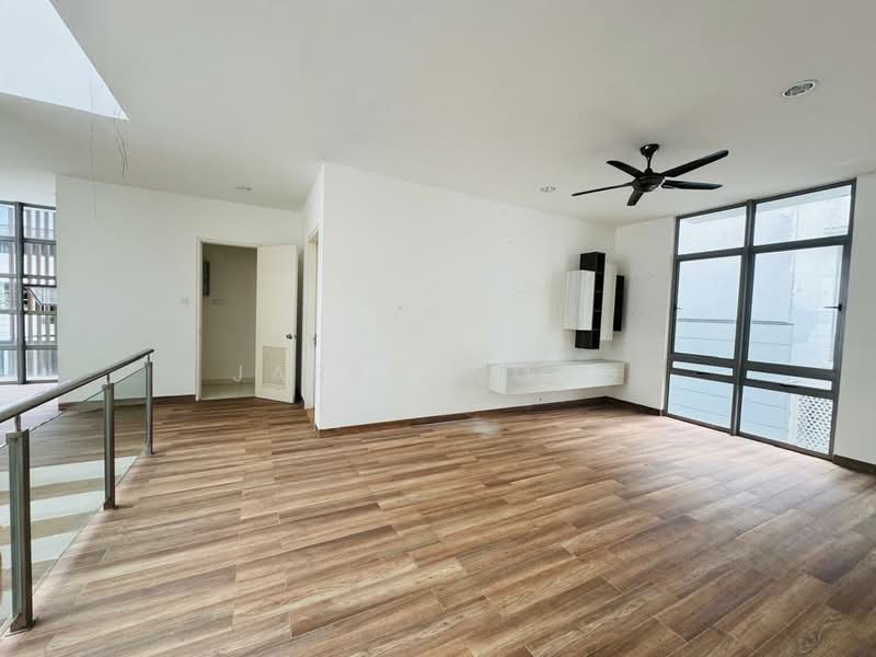 Rumah Berkembar untuk Dijual di The Valley TTDI (Ampang) - Jared Wong - Living Room - PropertyGuru.com.my