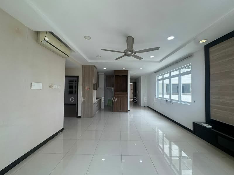 Condominium for Sale at Vertiq - Chiew Bee - Living Room - PropertyGuru.com.my