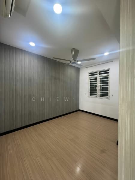 Condominium for Sale at Vertiq - Chiew Bee - 2nd Bedroom - PropertyGuru.com.my