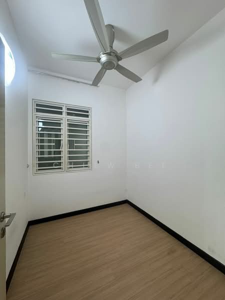 Condominium for Sale at Vertiq - Chiew Bee - 3rd Bedroom - PropertyGuru.com.my