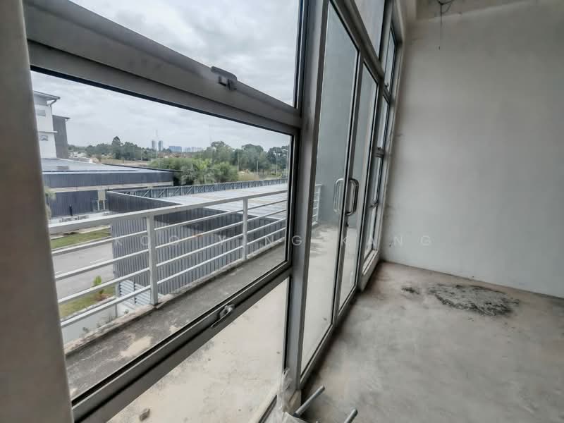 Factory for Rent in Taman Puchong Perdana (Puchong) - Koo Ying Kang - Balcony - PropertyGuru.com.my