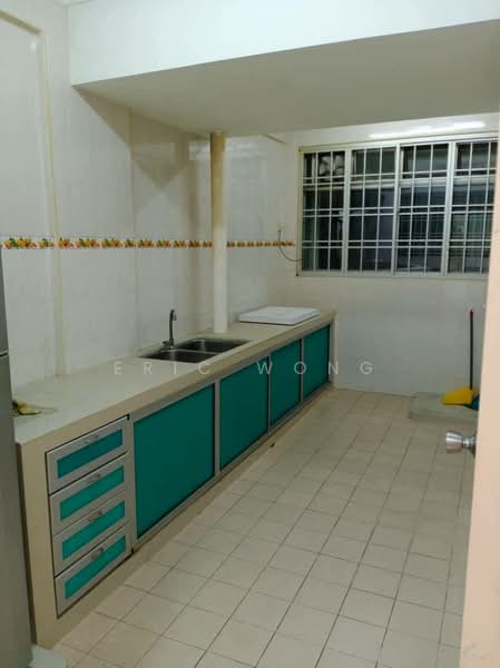Pangsapuri untuk Disewa di Bayu Puteri 2 - Eric Wong - Kitchen - PropertyGuru.com.my