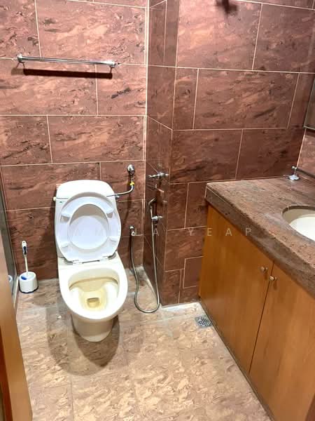 Kondominium untuk Dijual di Condo Gembira - Pamela Yeap - Bathroom - PropertyGuru.com.my