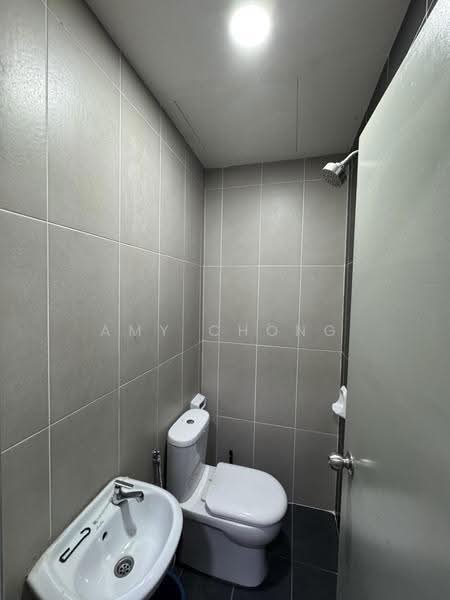 Service Residence for Sale at You Vista @ You City - Amy Chong - Bathroom - PropertyGuru.com.my