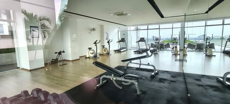 Service Residence for Sale at Pinnacle Tower - Phang Elainne - Gym - PropertyGuru.com.my