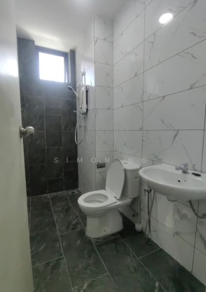 Kondominium untuk Disewa di Glisten Hill @ Juru - Simon Ng - Bathroom - PropertyGuru.com.my