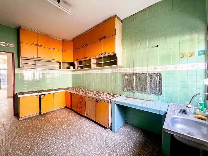 Rumah Teres 2 Tingkat untuk Dijual di Taman Morib (Banting) - Ilman Nahri - Kitchen - PropertyGuru.com.my