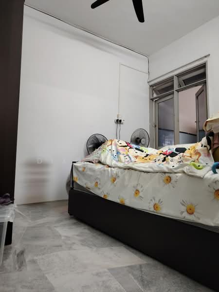 2-storey Terraced House for Sale in Taman Gunung View (Ipoh) - Dixon Cheah - Bedroom - PropertyGuru.com.my