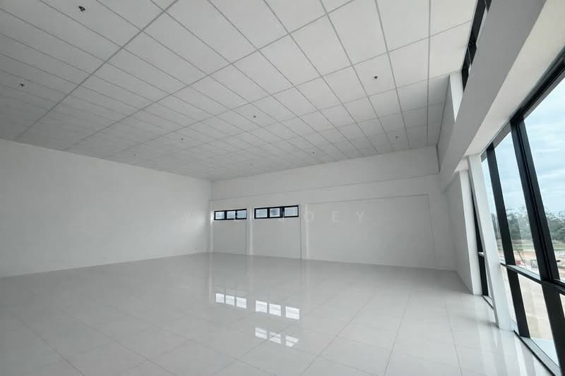 Kilang untuk Disewa di Valdor (Sungai Jawi) - Yee Joey - Interior - PropertyGuru.com.my