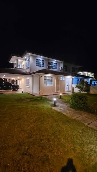 Semi-Detached House for Sale in Stampin Tengah (Kuching) - Jay Law - Exterior - PropertyGuru.com.my