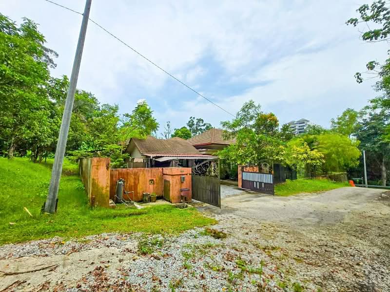 Bungalow for Sale in Kampung Sungai Penchala (Sungai Penchala) - Zul Syafiq - Exterior - PropertyGuru.com.my