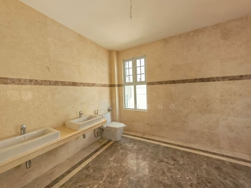 Rumah Banglo untuk Dijual di Taman Kota Syahbandar (Melaka City) - Vinc Pheng - Bathroom - PropertyGuru.com.my