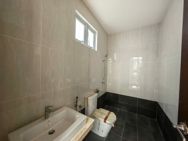Rumah Banglo untuk Dijual di Taman Kota Syahbandar (Melaka City) - Vinc Pheng - Bathroom - PropertyGuru.com.my