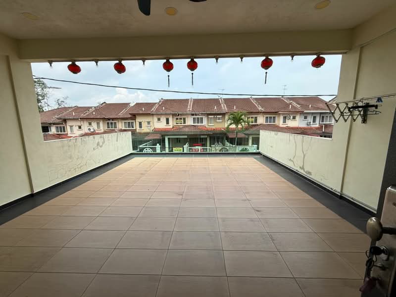 2-storey Terraced House for Sale in Ayer Keroh (Melaka) - Mii Ong - Balcony - PropertyGuru.com.my