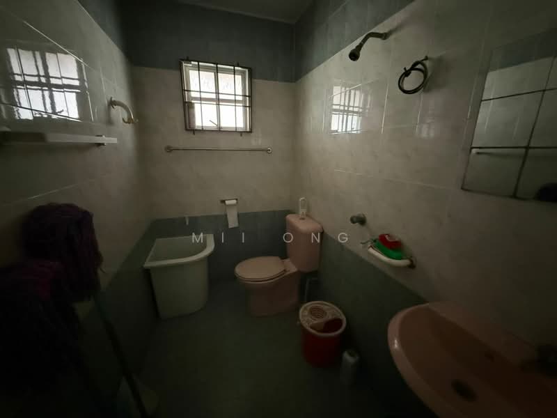 2-storey Terraced House for Sale in Ayer Keroh (Melaka) - Mii Ong - Bathroom - PropertyGuru.com.my