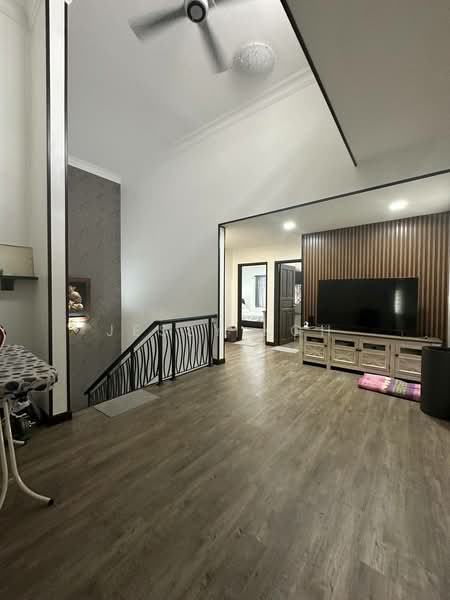 2-storey Terraced House for Rent in Taman Damansara Aliff (Tampoi) - Jessy Koh - Living Room - PropertyGuru.com.my