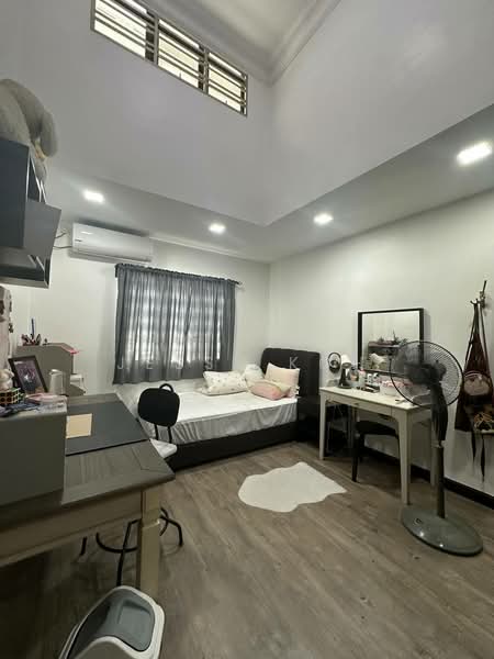 2-storey Terraced House for Rent in Taman Damansara Aliff (Tampoi) - Jessy Koh - Bedroom - PropertyGuru.com.my