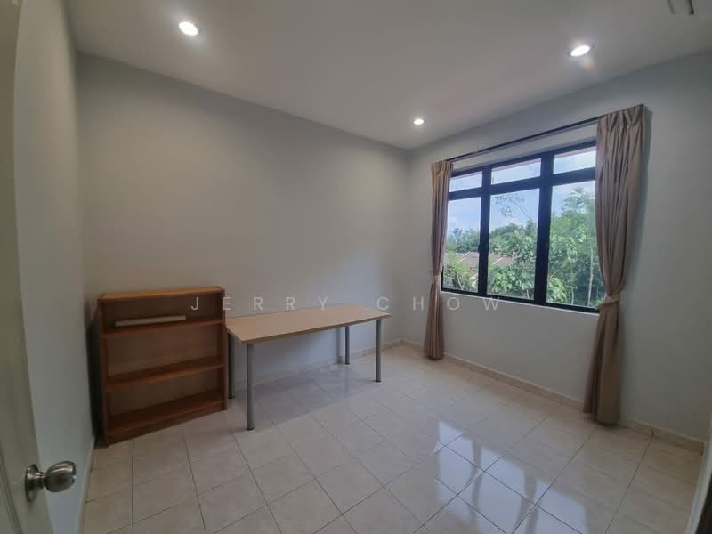 Condominium for Rent at Golf Vista Resort Homes - Jerry Chow - Study - PropertyGuru.com.my