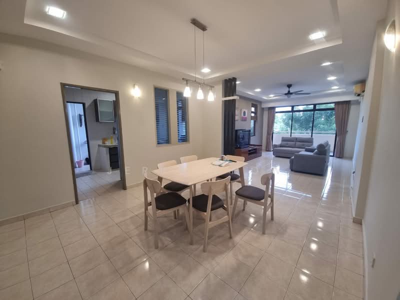 Condominium for Rent at Golf Vista Resort Homes - Jerry Chow - Dining Room - PropertyGuru.com.my
