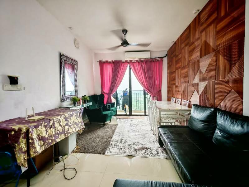Kondominium untuk Dijual di Ken Rimba Condominium 1 - Allen Ang - Living Room - PropertyGuru.com.my