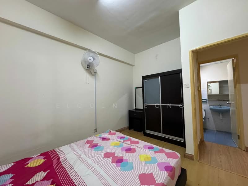 Condominium for Rent at Villa Seri Puteri - Elcoln Leong - Bedroom - PropertyGuru.com.my