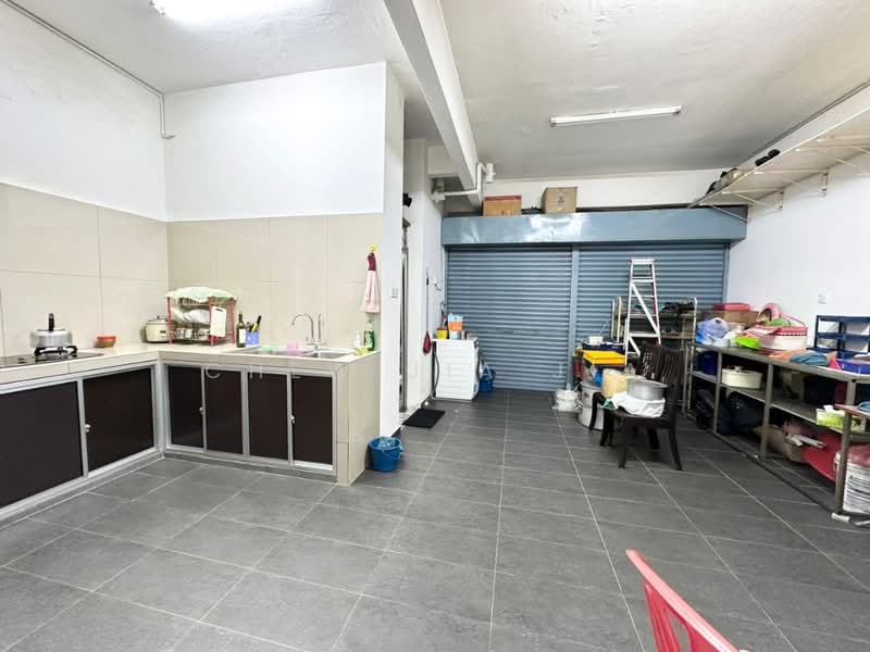 Kedai untuk Dijual di Senai (Johor) - Chew Jia Jia - Kitchen - PropertyGuru.com.my