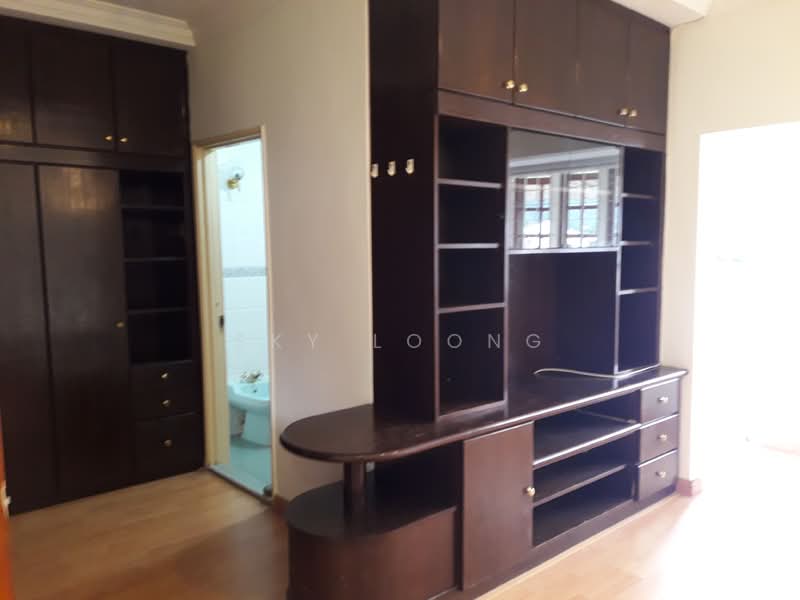 Rumah Teres 2 Tingkat untuk Disewa di Bangsar Baru (Bangsar) - Sky Loong - Bathroom - PropertyGuru.com.my