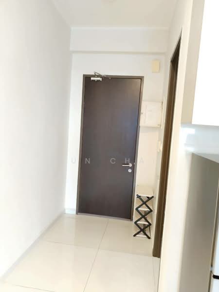 Condominium for Rent at Amberside @ Country Garden Danga Bay - Kun Chai - Entrance - PropertyGuru.com.my
