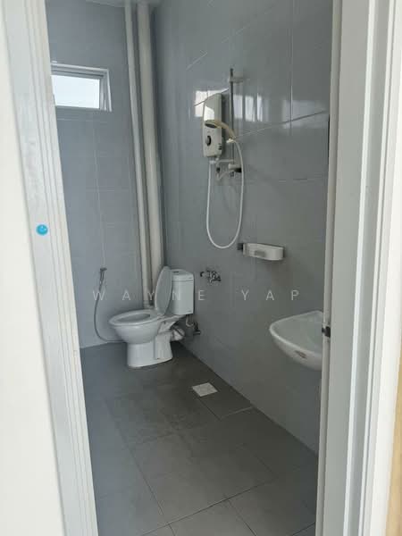 Service Residence for Sale at Residensi Setia Impian - Wayne Yap - Bathroom - PropertyGuru.com.my