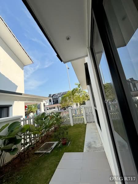 Semi-Detached House for Sale in Setia Alam (Selangor) - Raymond Choo - Exterior - PropertyGuru.com.my
