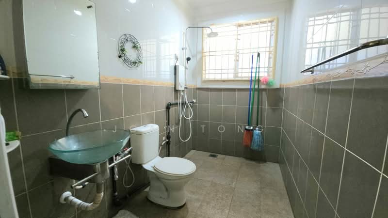 Rumah Teres 1.5 Tingkat untuk Dijual di Taman Perling (Perling) - Joan Tong - PropertyGuru.com.my