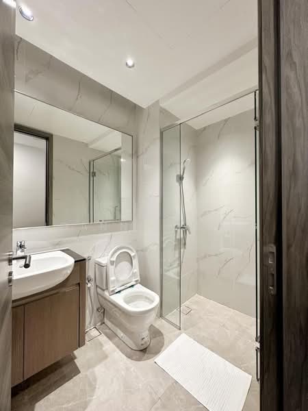 Servis Apartment untuk Disewa di Agile Bukit Bintang - Joanne Leong - Bathroom - PropertyGuru.com.my