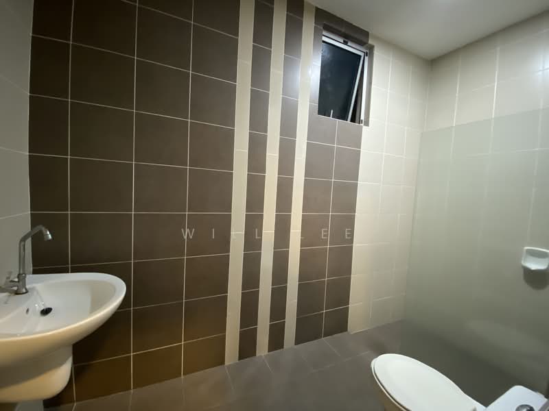 Kondominium untuk Dijual di D'Rich Executive Suites - Will Lee - Bathroom - PropertyGuru.com.my