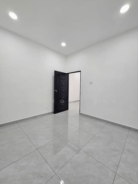 1-storey Terraced House for Sale in Taman Puteri Wangsa (Ulu Tiram) - Han Yong Ang - PropertyGuru.com.my