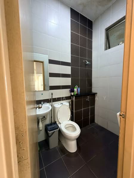 Terraced House for Sale in Taman Seri Austin (Tebrau) - William Tay - Bathroom - PropertyGuru.com.my