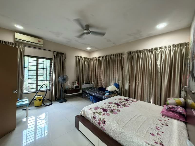 Terraced House for Sale in Taman Seri Austin (Tebrau) - William Tay - Bedroom - PropertyGuru.com.my