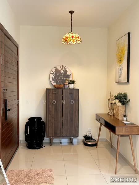 Semi-Detached House for Sale in Shah Alam (Selangor) - Raymond Choo - Entrance - PropertyGuru.com.my
